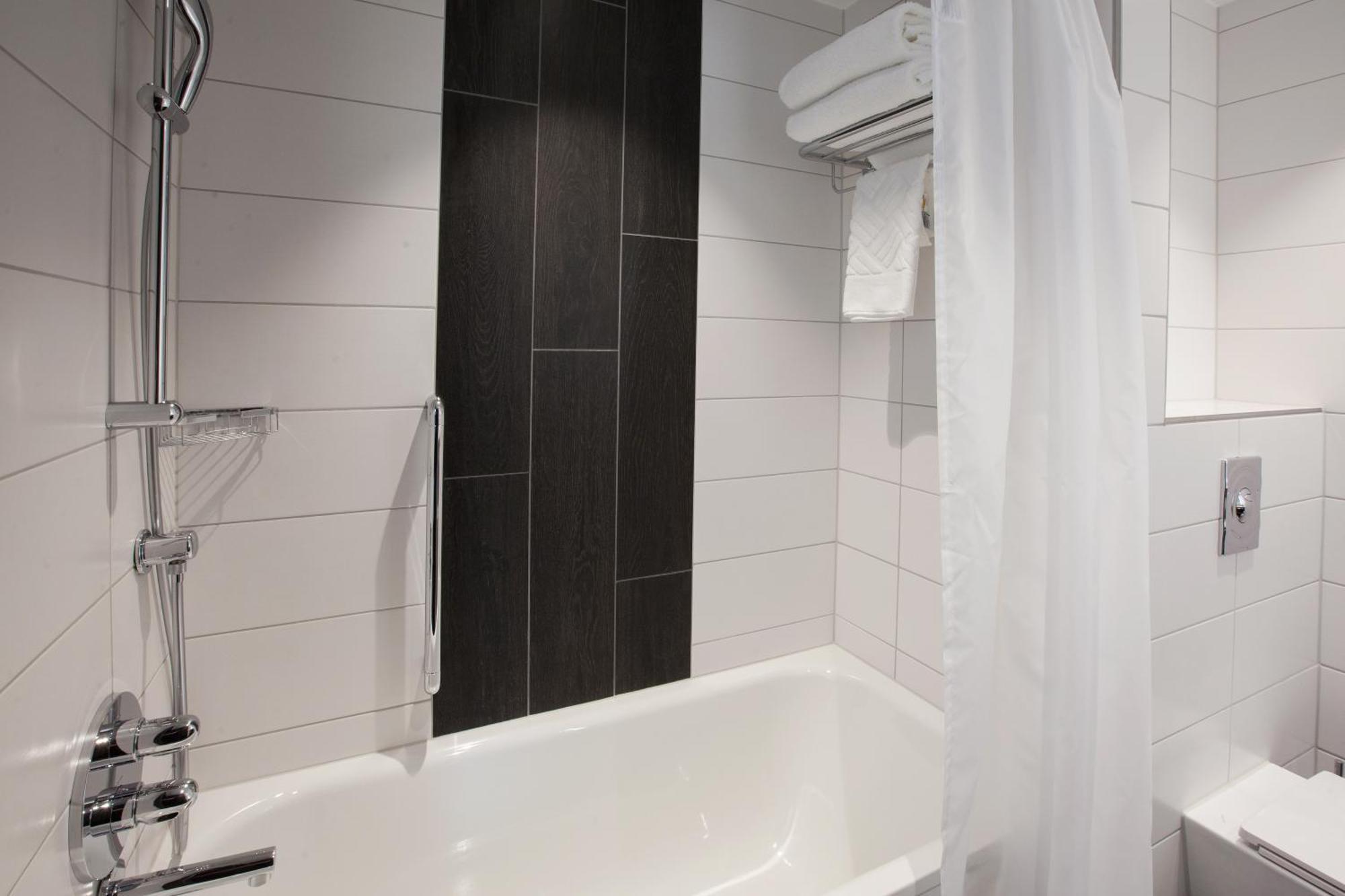 Hilton Garden Inn Zurich Limmattal Spreitenbach Eksteriør bilde